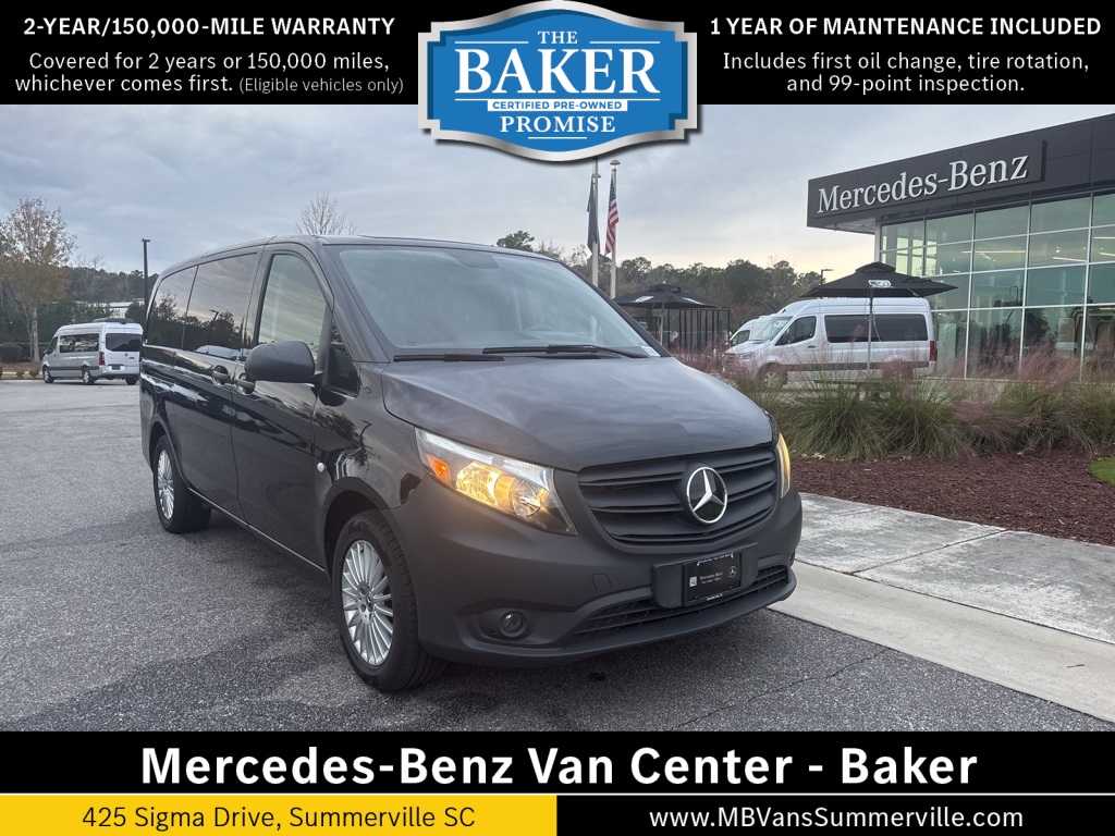 2023 Mercedes-Benz Metris Passenger Van Base's photo
