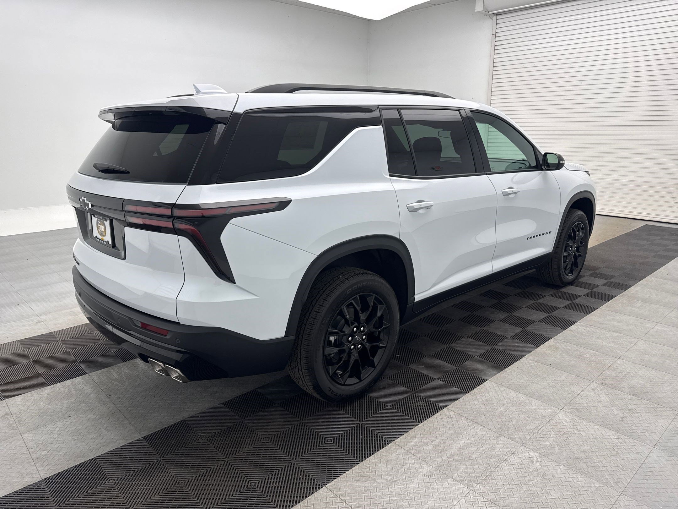 2026 Chevrolet Traverse photo 7