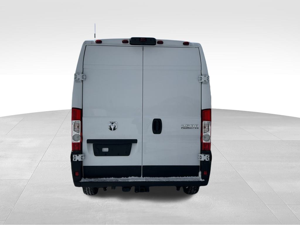 2025 Ram ProMaster 2500 photo 4
