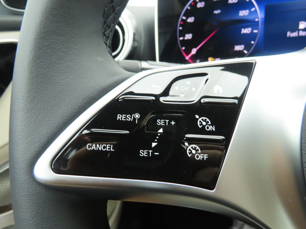 2025 Mercedes Benz C 300 photo 12