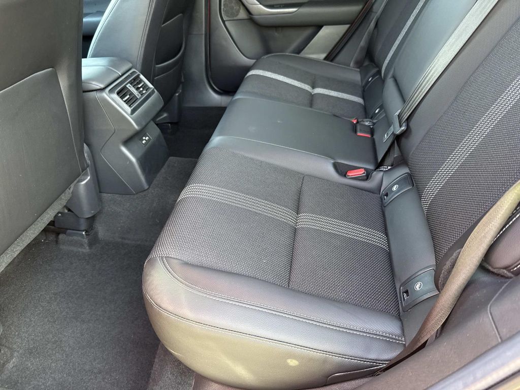 2024 Mazda CX-50 2.5 Select photo 13