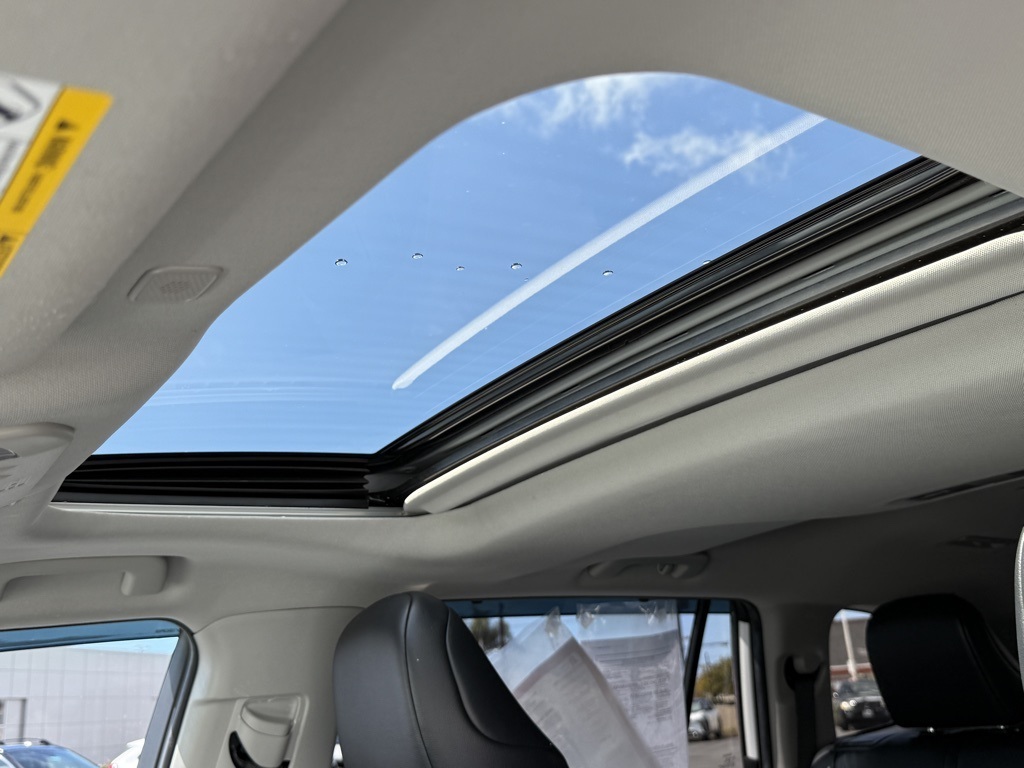 2023 Toyota Highlander XLE photo 20