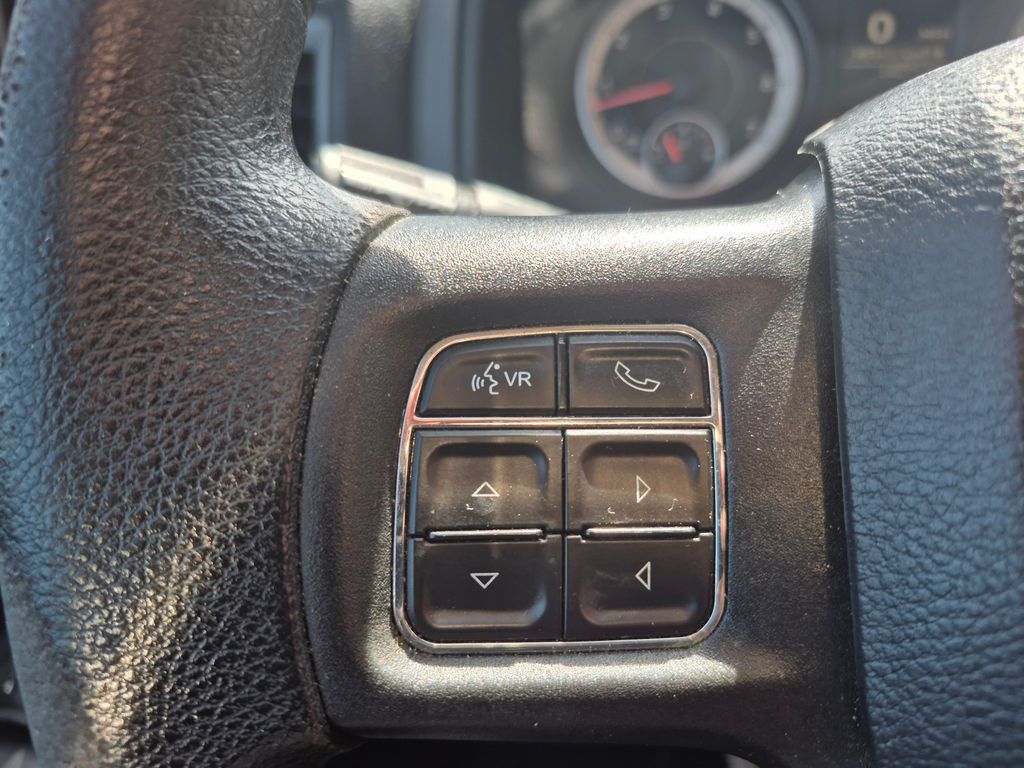2017 Ram 1500 Express photo 17