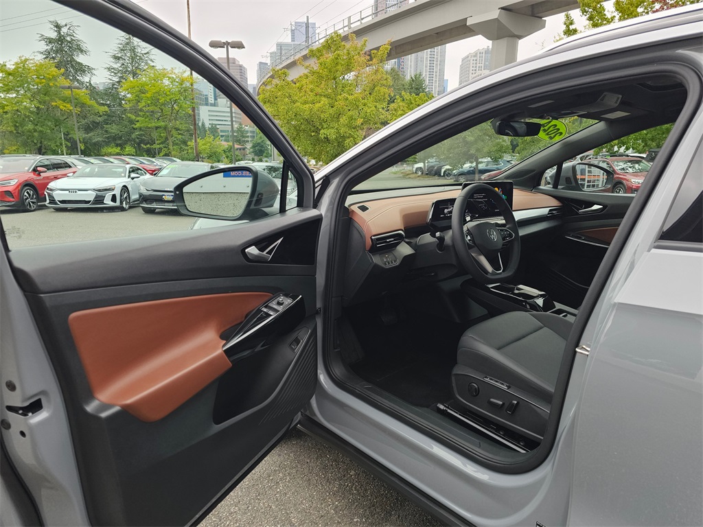 2021 Volkswagen ID.4 Pro S Gradient photo 21