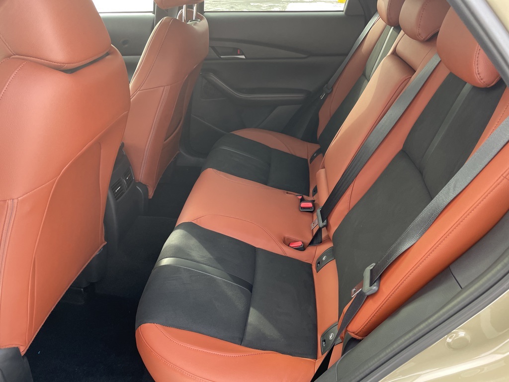 2025 Mazda CX-30 2.5 Turbo Carbon photo 9