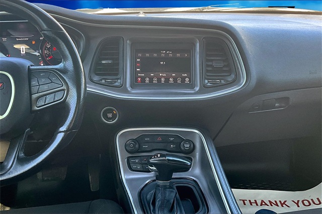 2021 Dodge Challenger SXT photo 6