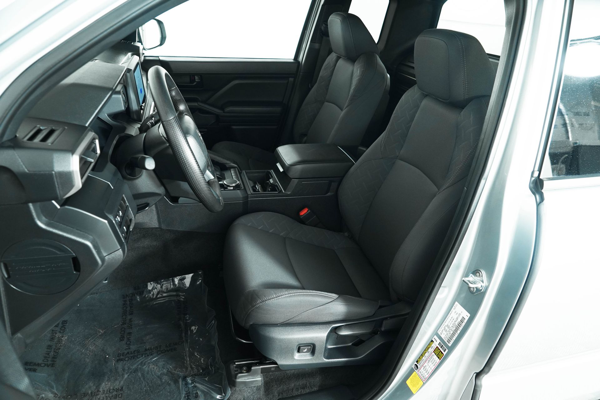 2025 Toyota Tacoma SR 4x4 photo 11