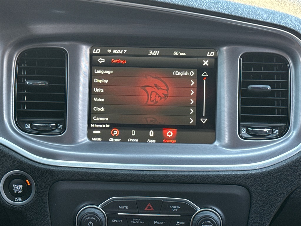 2022 Dodge Charger R/T photo 22