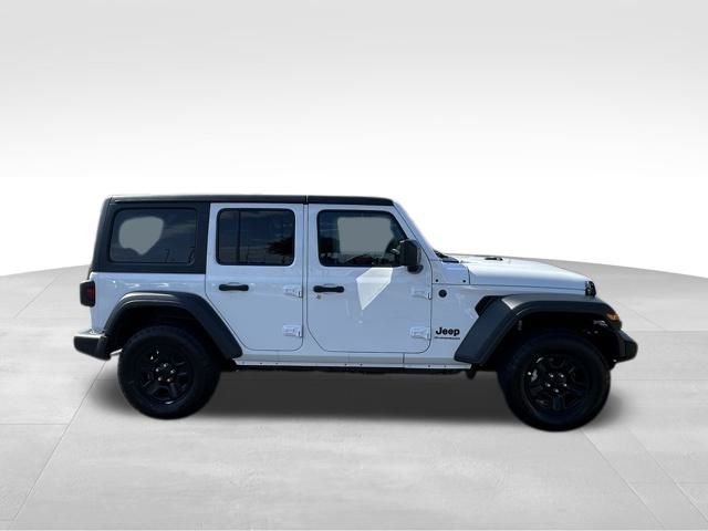 2025 Jeep Wrangler Sport photo 3