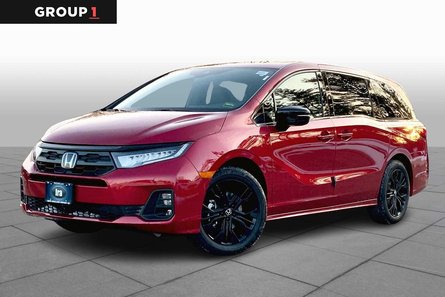 2025 Honda Odyssey Touring photo 4