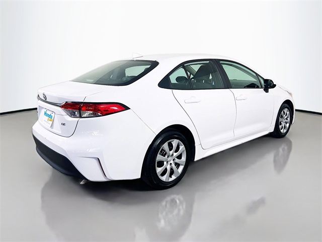 2023 Toyota Corolla LE photo 8