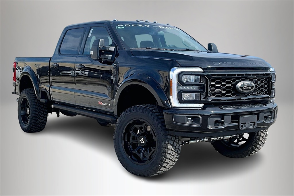 2025 Ford F-250 Super Duty XLT's photo