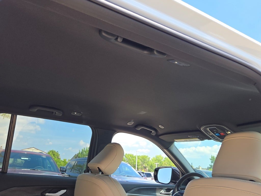 2025 Jeep Grand Cherokee Limited photo 7