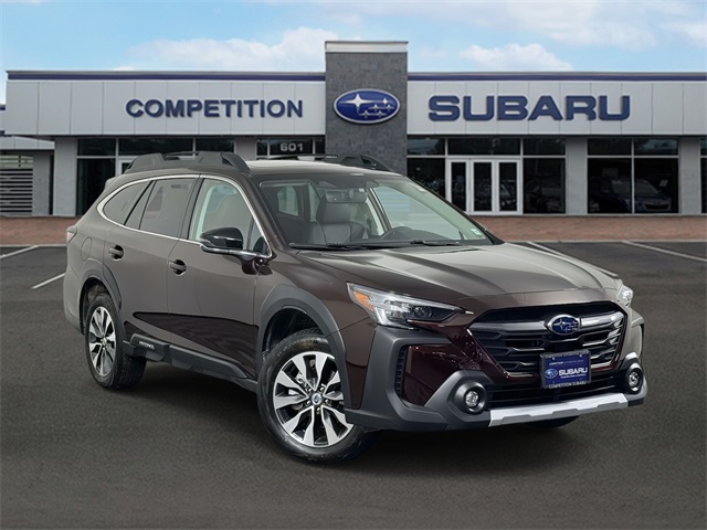 2025 Subaru Outback Limited's photo