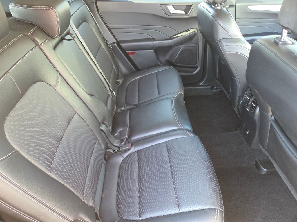 2022 Ford Escape Plug-In Hybrid SEL photo 19