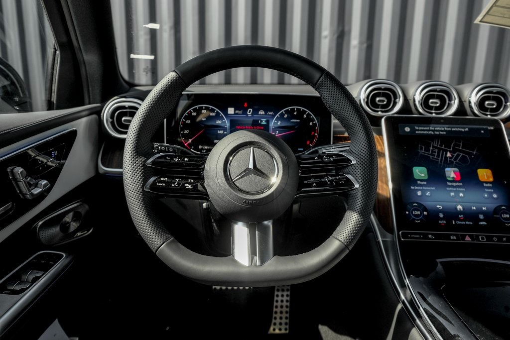 2026 Mercedes Benz GLC 300 4MATIC photo 17