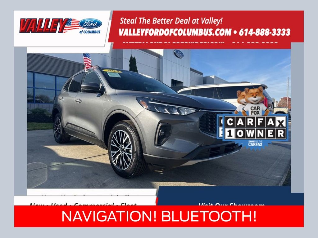 2025 Ford Escape Base's photo