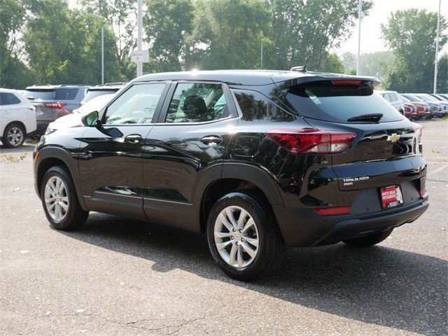 2023 Chevrolet Trailblazer LS photo 4