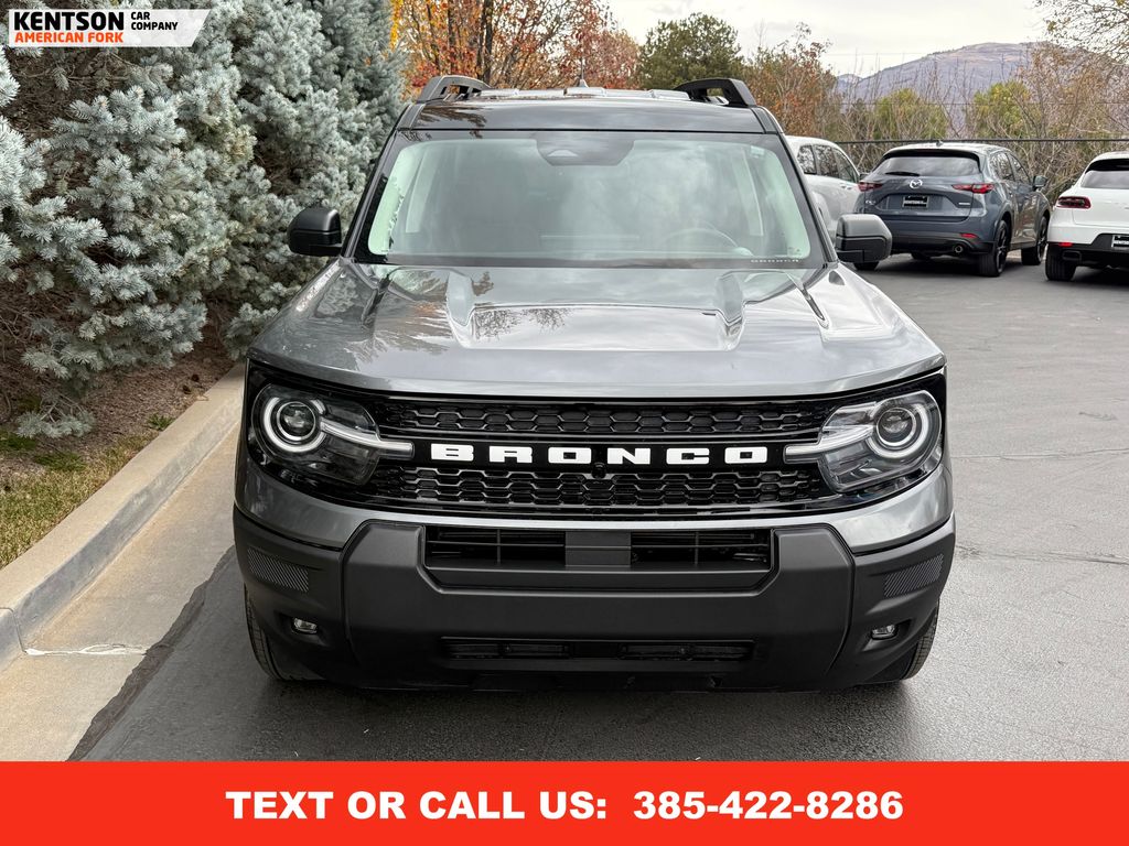 2025 Ford Bronco Sport Outer Banks photo 2