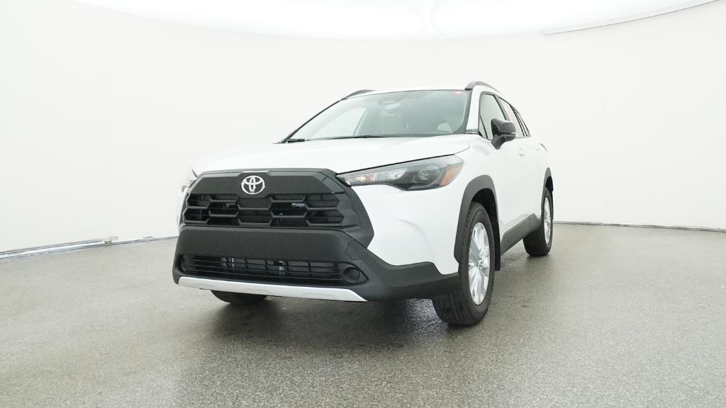 2026 Toyota Corolla Cross LE photo 4