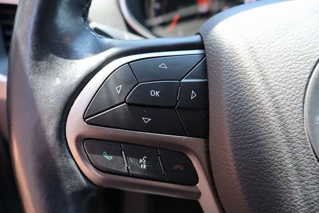 2021 Jeep Cherokee Latitude Lux photo 10