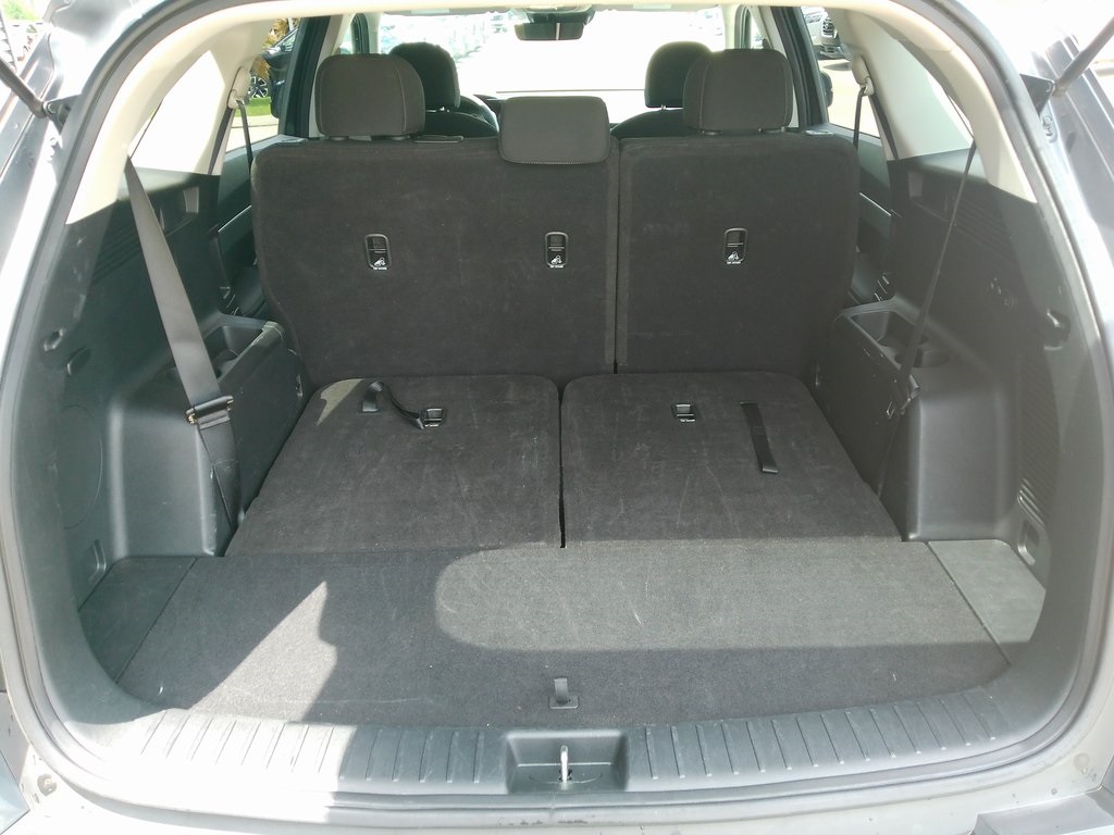 2023 Kia Sorento LX photo 19