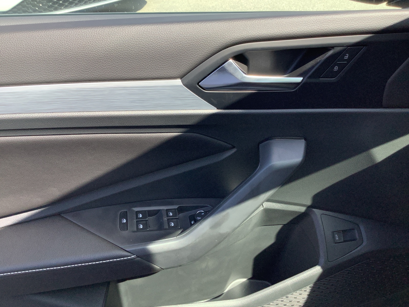 2025 Volkswagen Jetta S photo 25