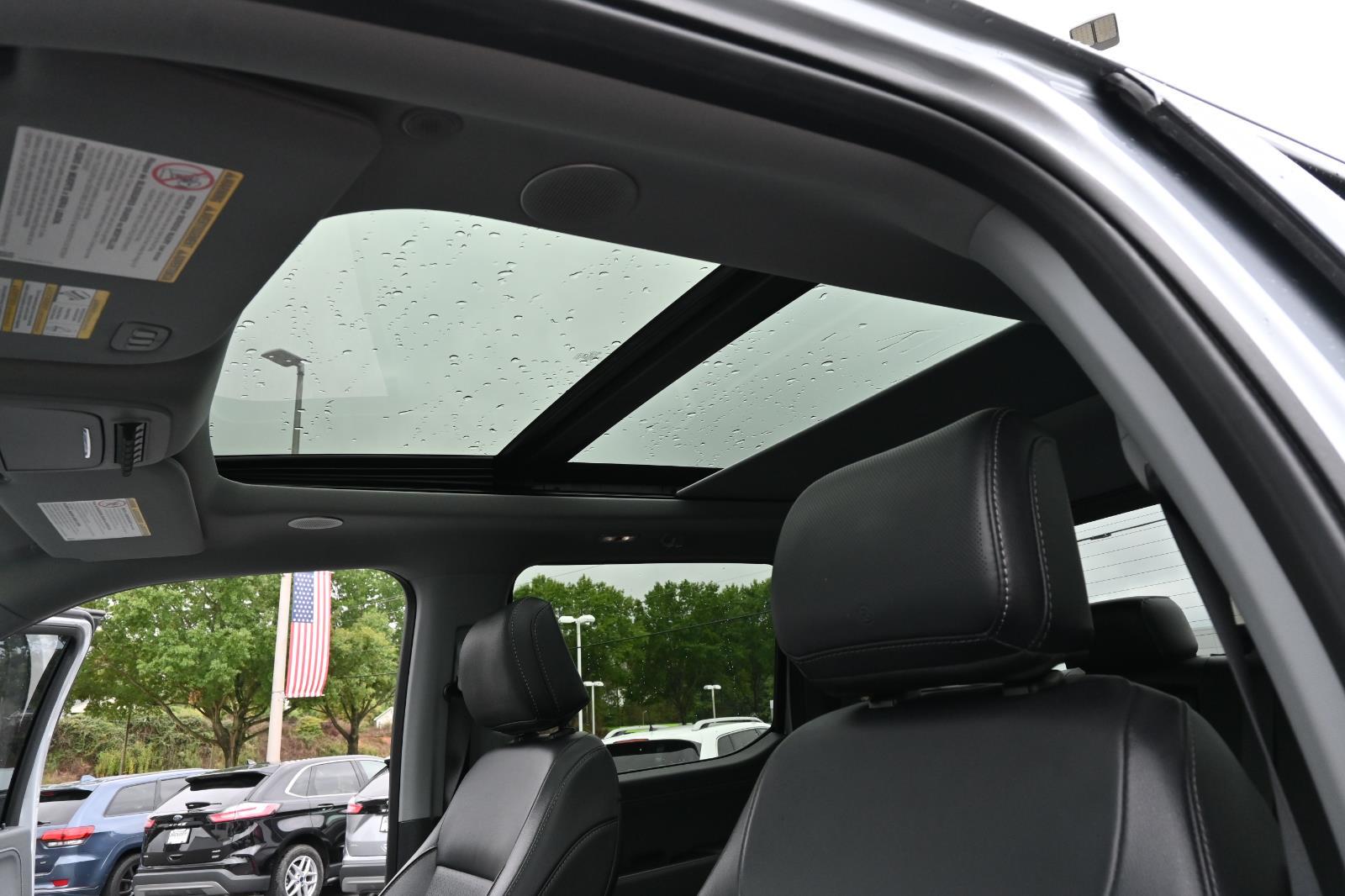 2023 Ford F-350 Lariat photo 33