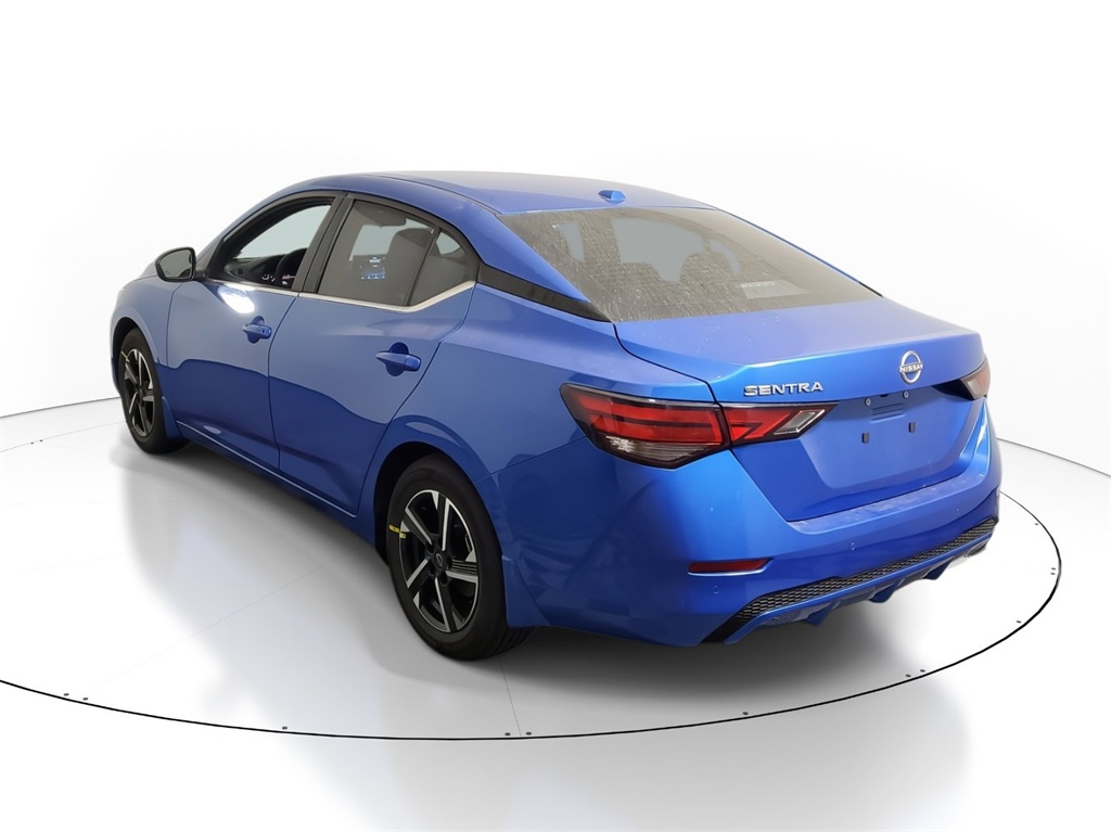 2025 Nissan Sentra SV photo 4