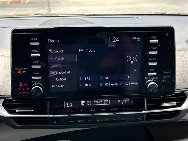 2024 Toyota Sienna XLE photo 20