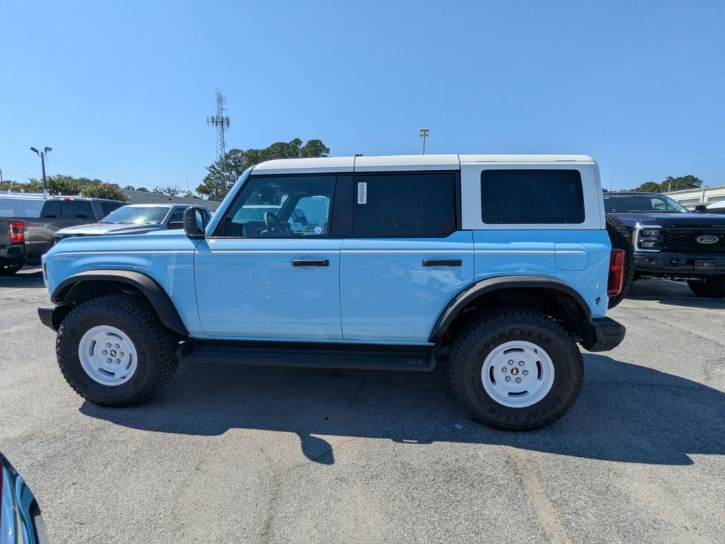 2025 Ford Bronco Heritage First Edition photo 6