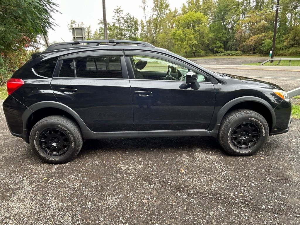 2016 Subaru Crosstrek 2.0i Premium photo 9