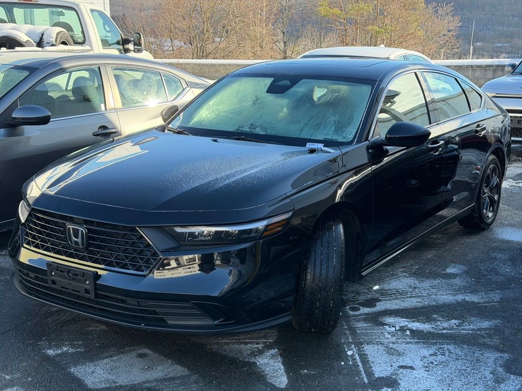 2024 Honda Accord EX's photo