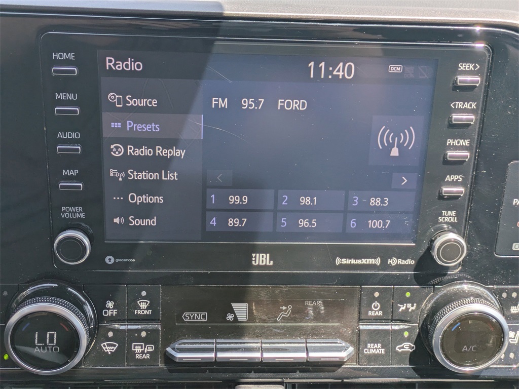 2020 Toyota Highlander Limited photo 22