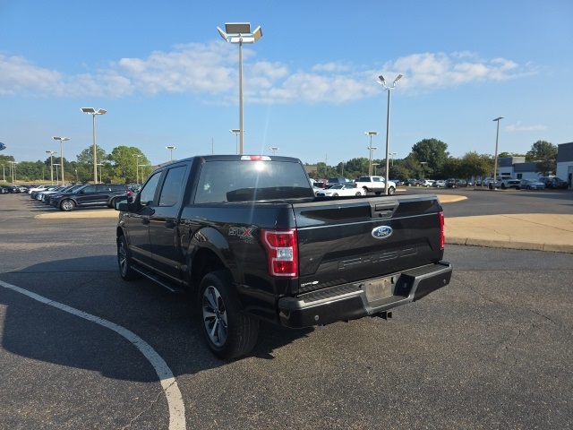 2020 Ford F-150 XL photo 4