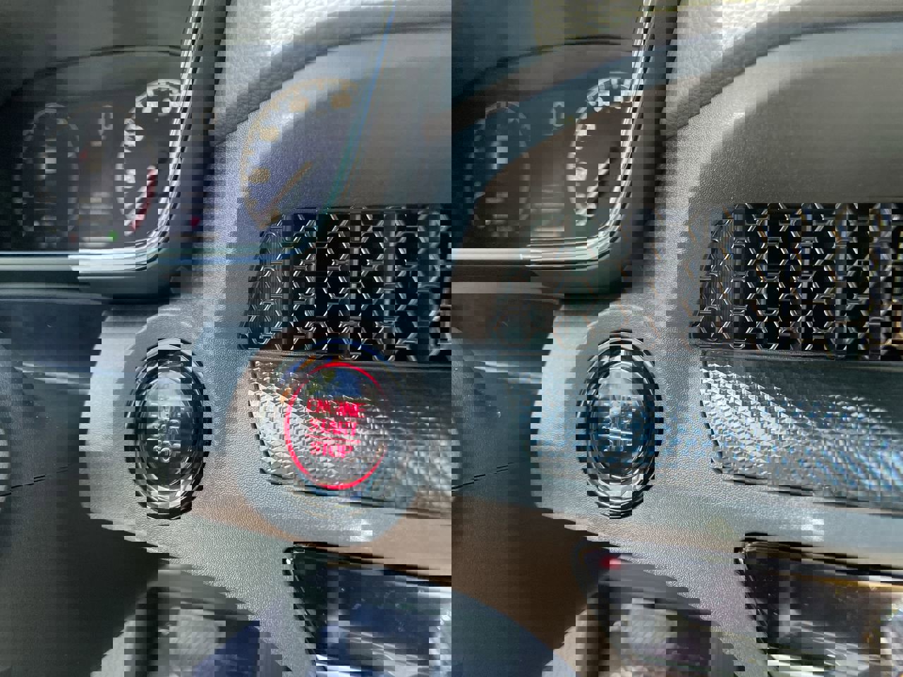 2025 Honda CR-V LX photo 23