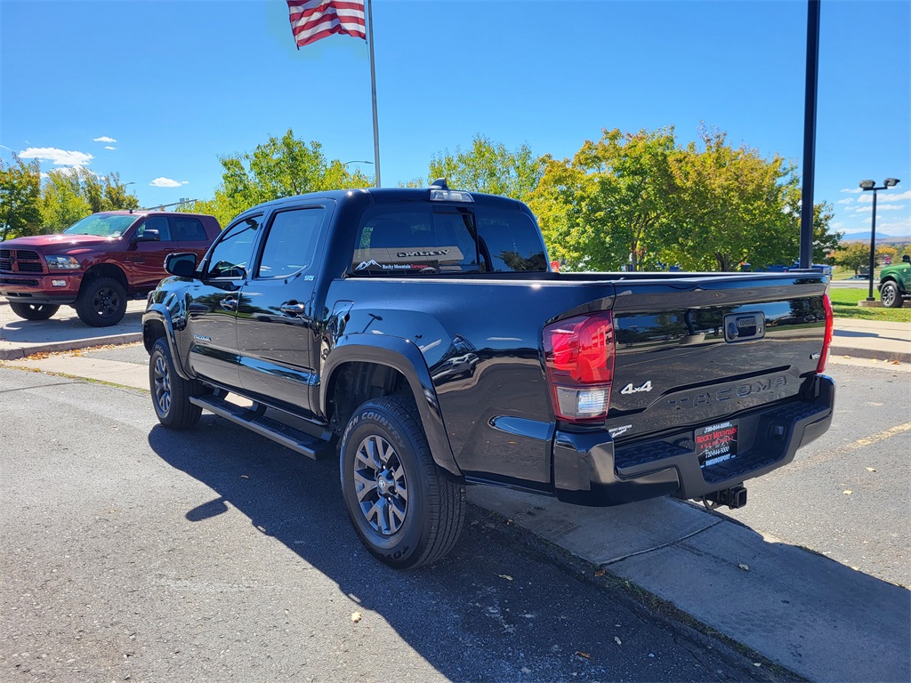 2021 Toyota Tacoma SR5 photo 6