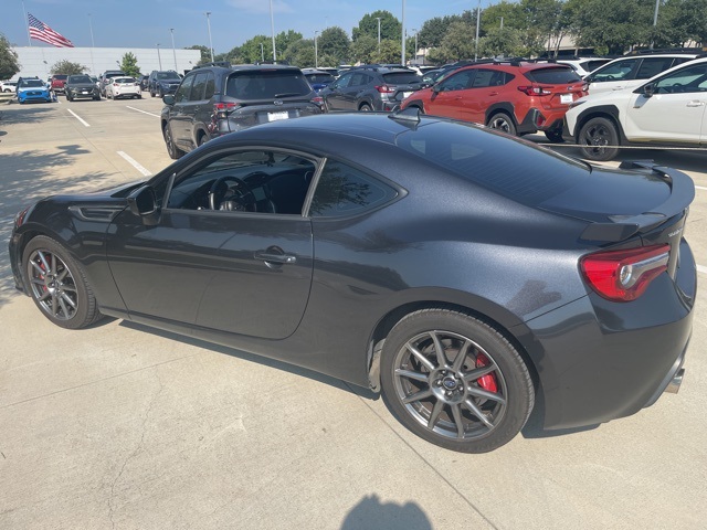 2017 Subaru BRZ Limited photo 4