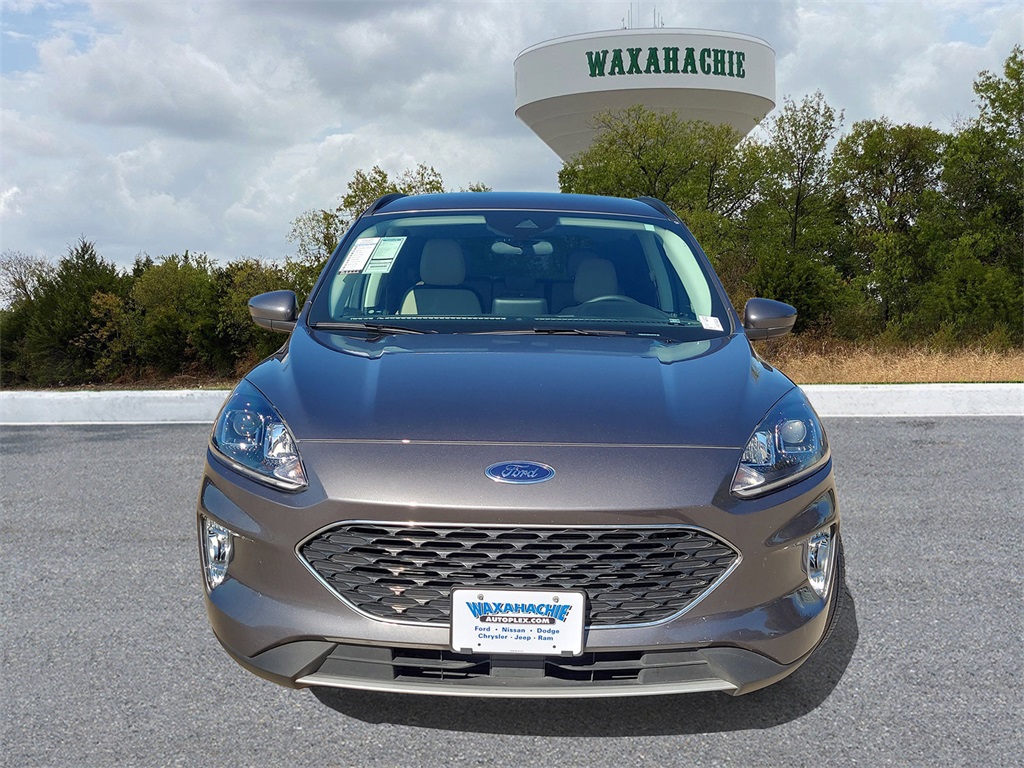 2021 Ford Escape SEL photo 2