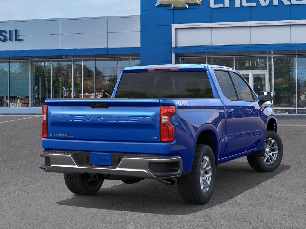 2025 Chevrolet Silverado 1500 LT photo 3