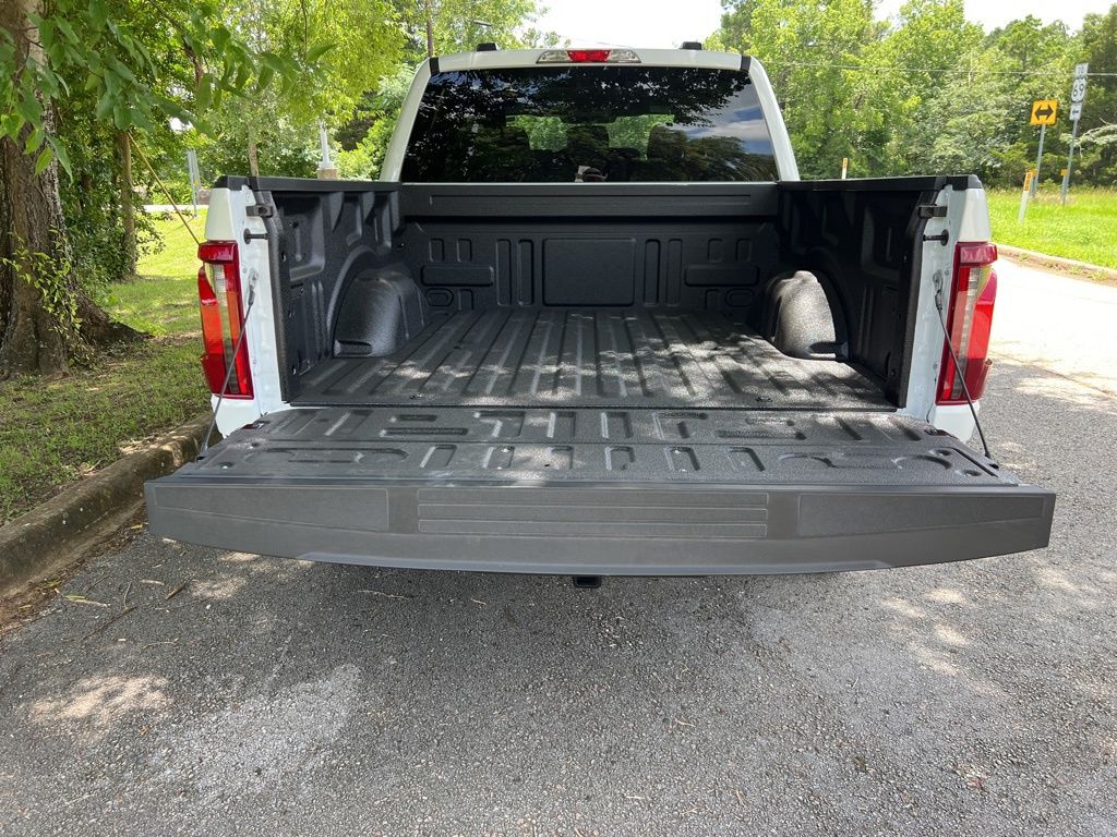 2025 Ford F-150 STX photo 32
