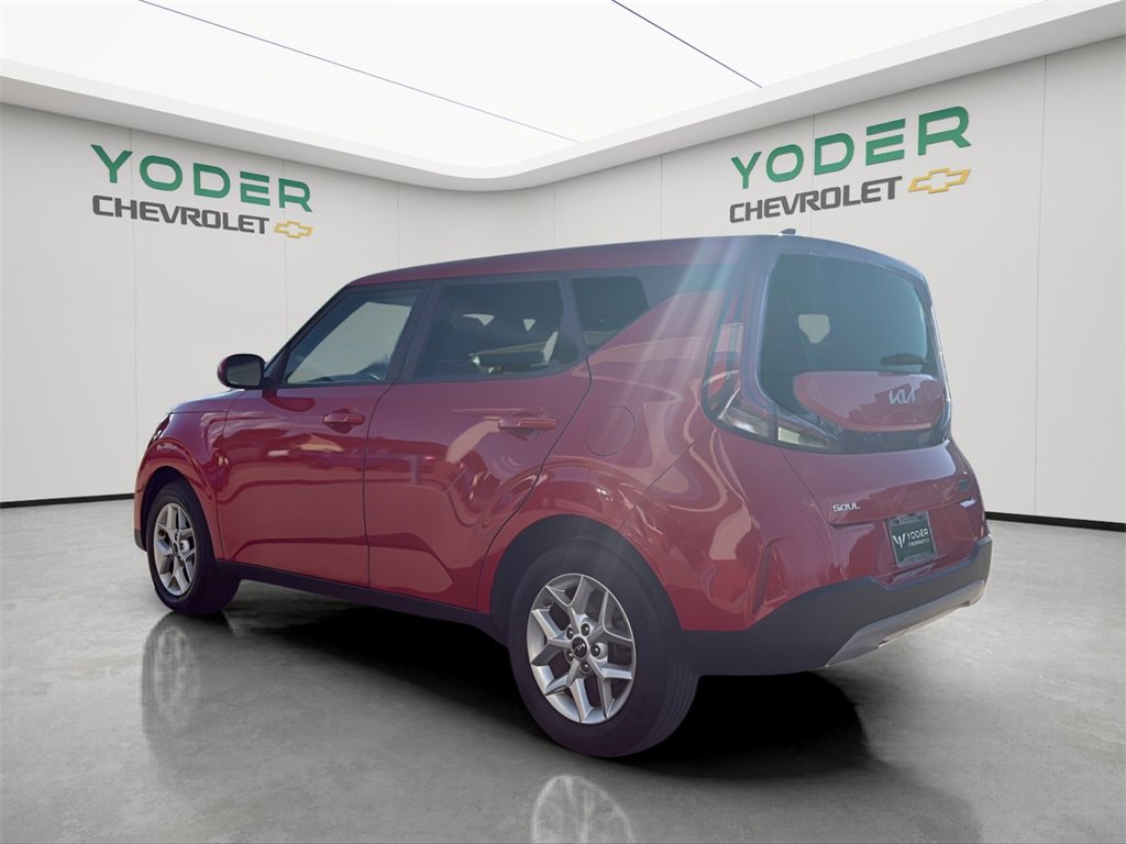 2023 Kia Soul LX photo 17