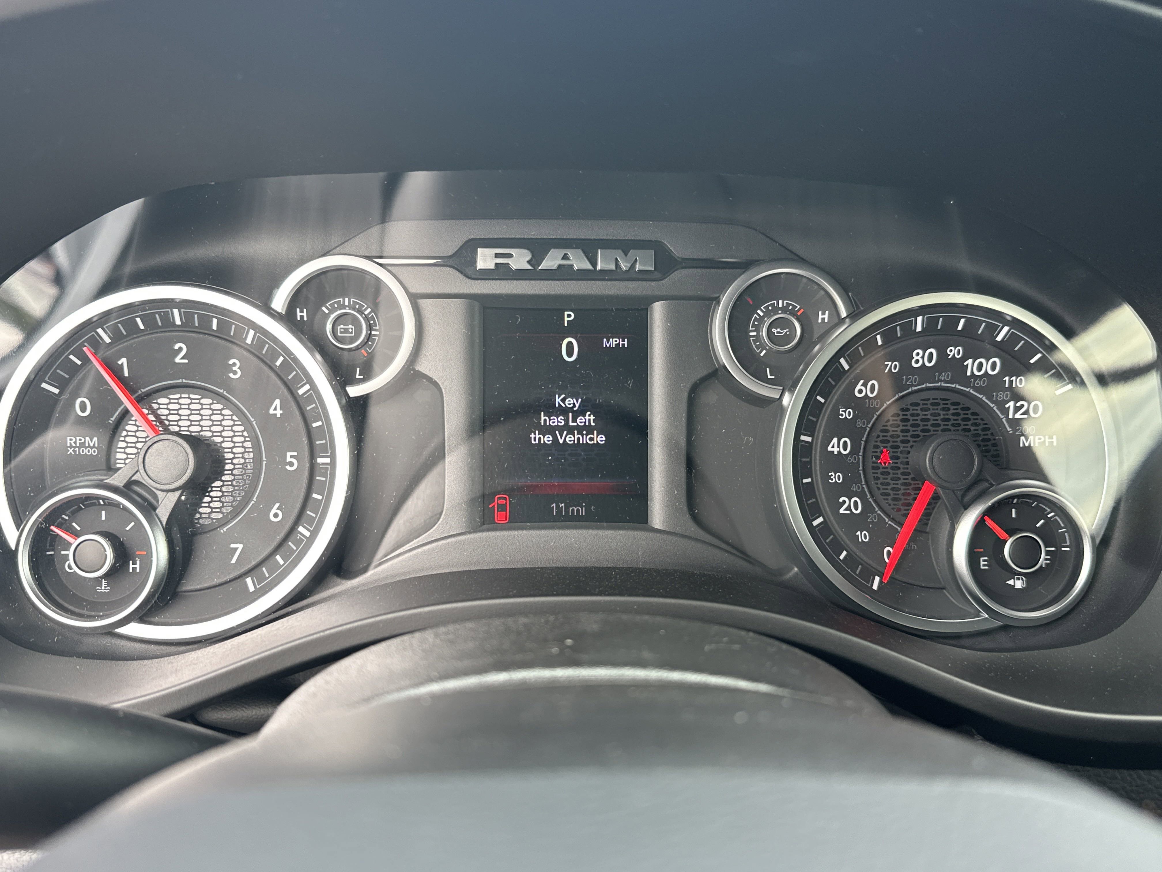 2025 Ram 1500 Big Horn photo 6