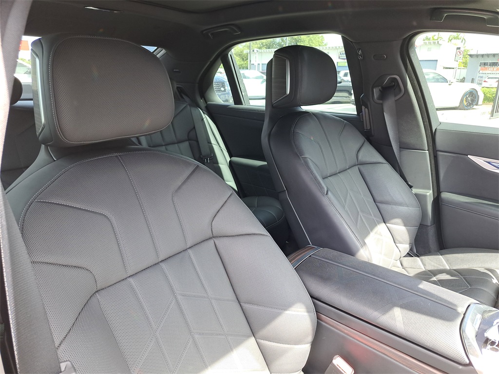 2023 Bmw 760i photo 30