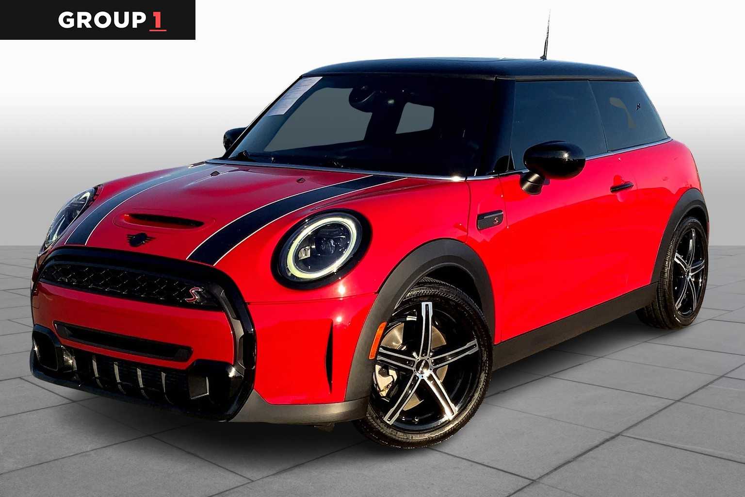 2023 MINI 3 Door S