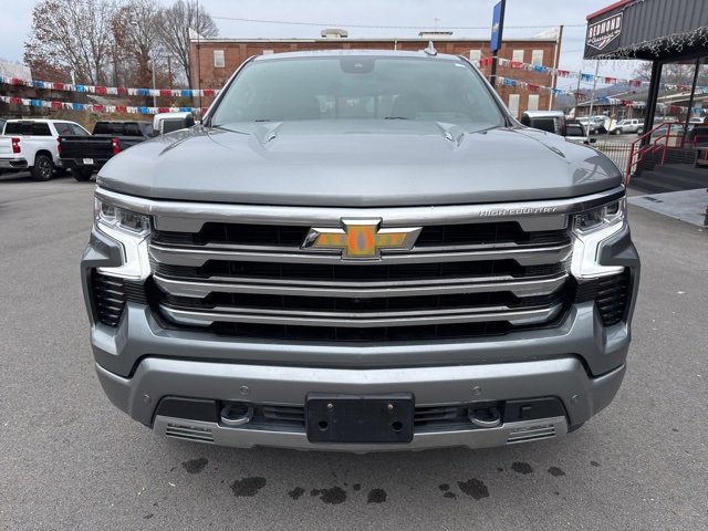 2023 Chevrolet Silverado 1500 High Country photo 4