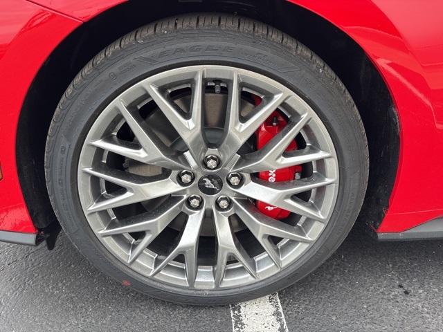 2025 Ford Mustang GT Premium photo 10