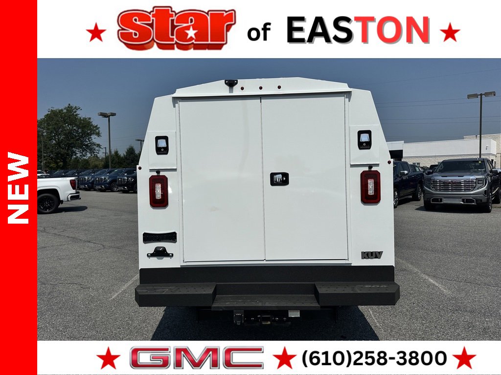 2025 Gmc Savana Cutaway 3500 photo 6