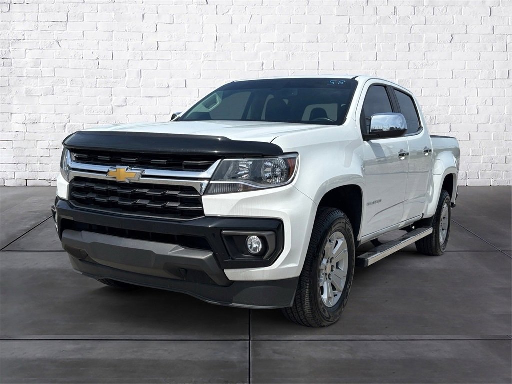 2022 Chevrolet Colorado LT photo 2
