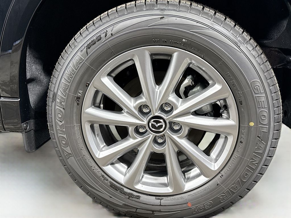2025 Mazda CX-5 2.5 S Preferred photo 29